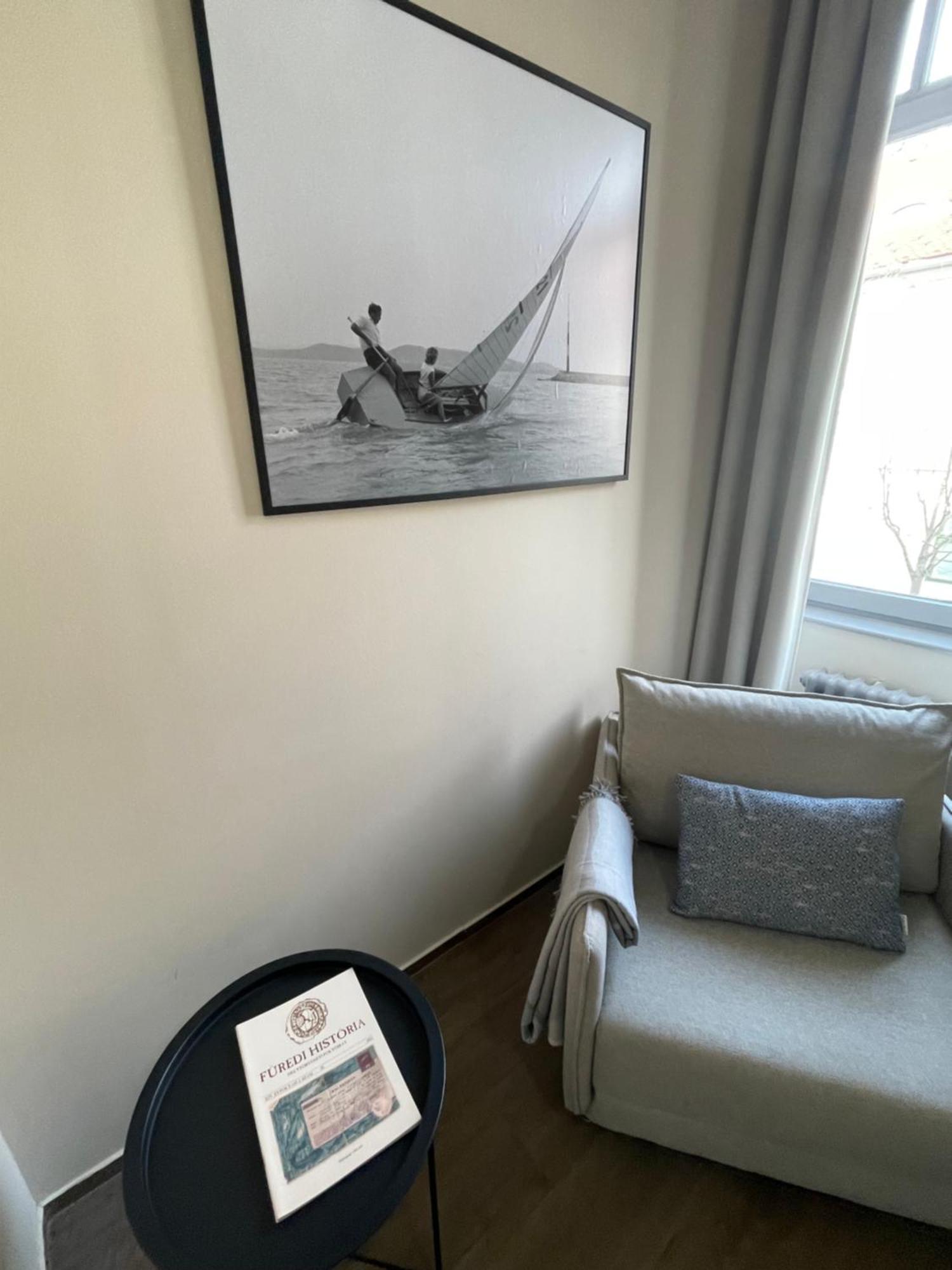 Kedves Vendeghaz Bed & Breakfast Balatonfured Luaran gambar