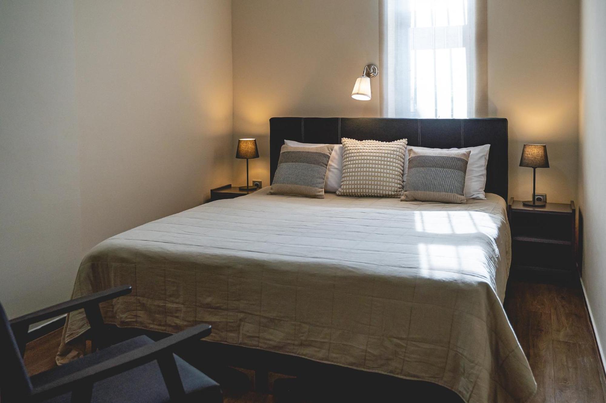 Kedves Vendeghaz Bed & Breakfast Balatonfured Luaran gambar